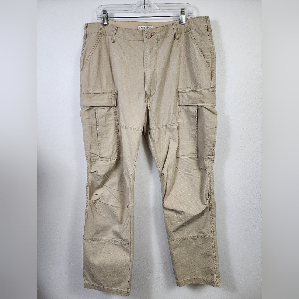 Frye & Co. Men's Beige Cargo Pants Straight Leg Regular Fit, sz 36 X 32